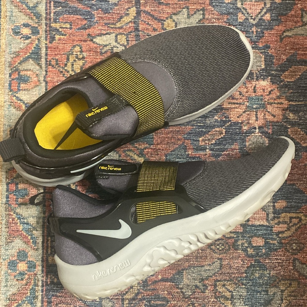 Nike Gray and Yellow Women's Shoes